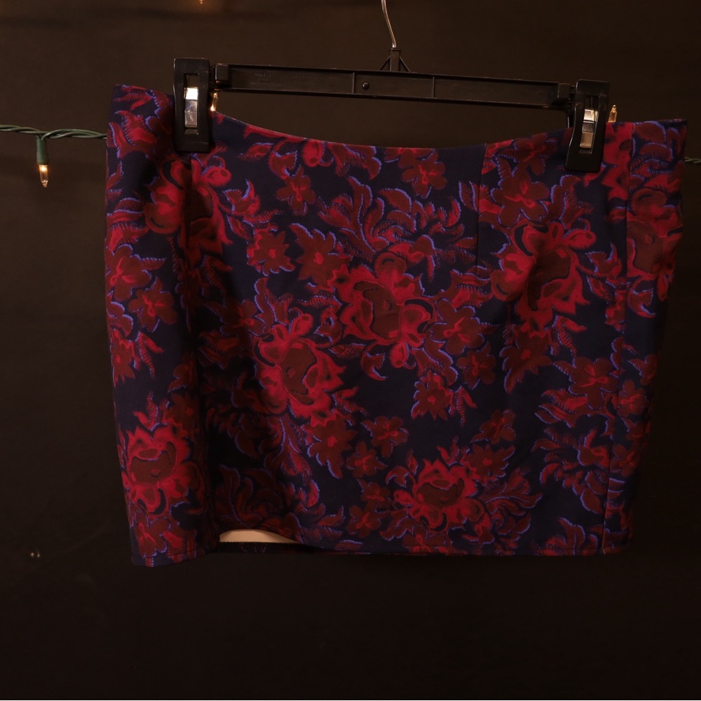 NWT White Fox Boutique Don’t Rush Mini Skirt - Picture 3 of 6